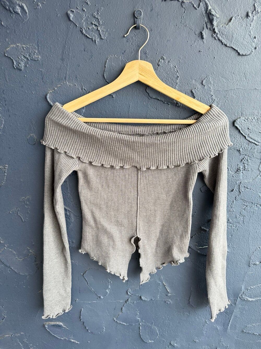 ruffled shirt